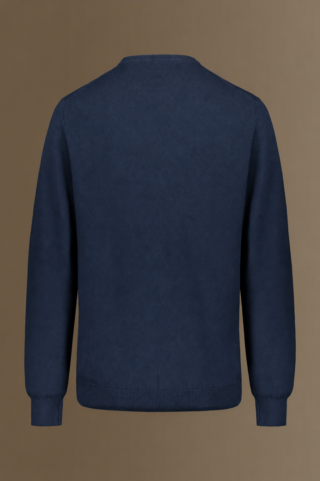 Round neck sweater