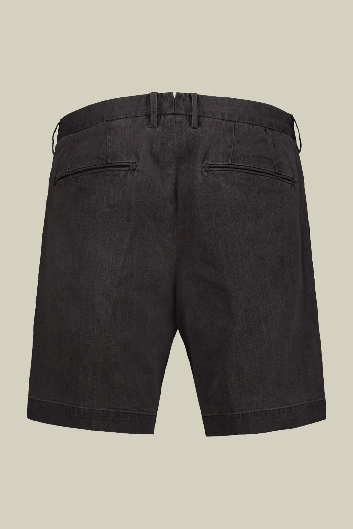 Men's bermuda with a single pince chambray fabric