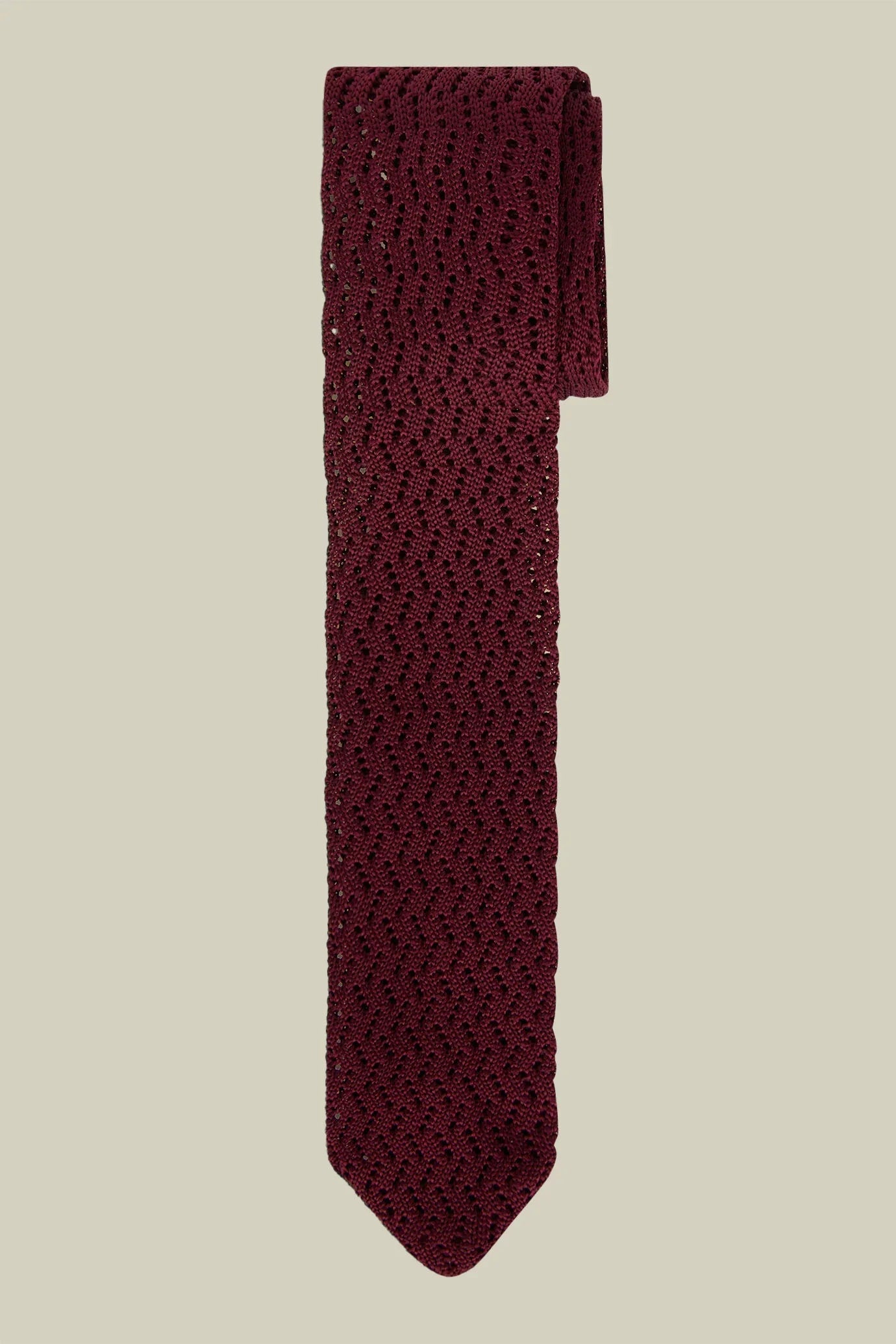 Men's plain knitted tie