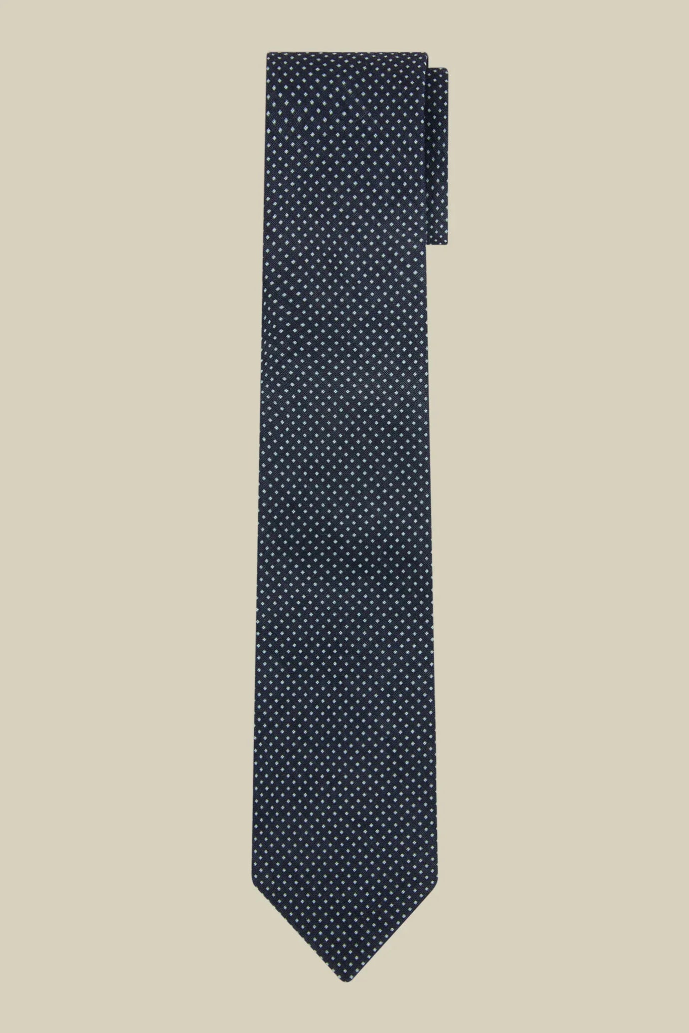 Men's micro patterned tie