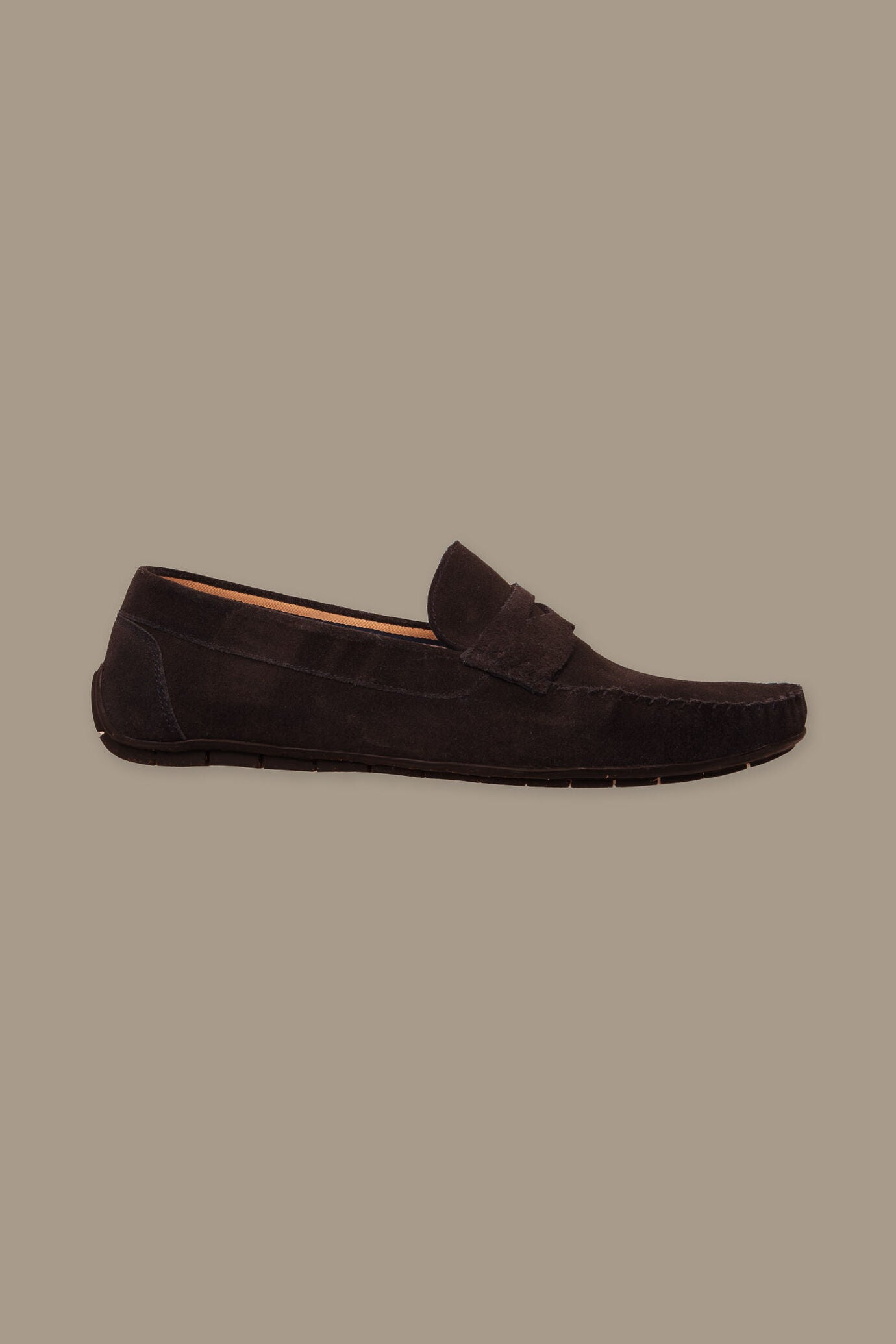 Loafer 100% leather suede in Brown by Doppelganger, Italian Casual;Classic made from Composition: 100% Leather
Season: Spring Summer 21
Material: Leather
Style: Casual, Classic