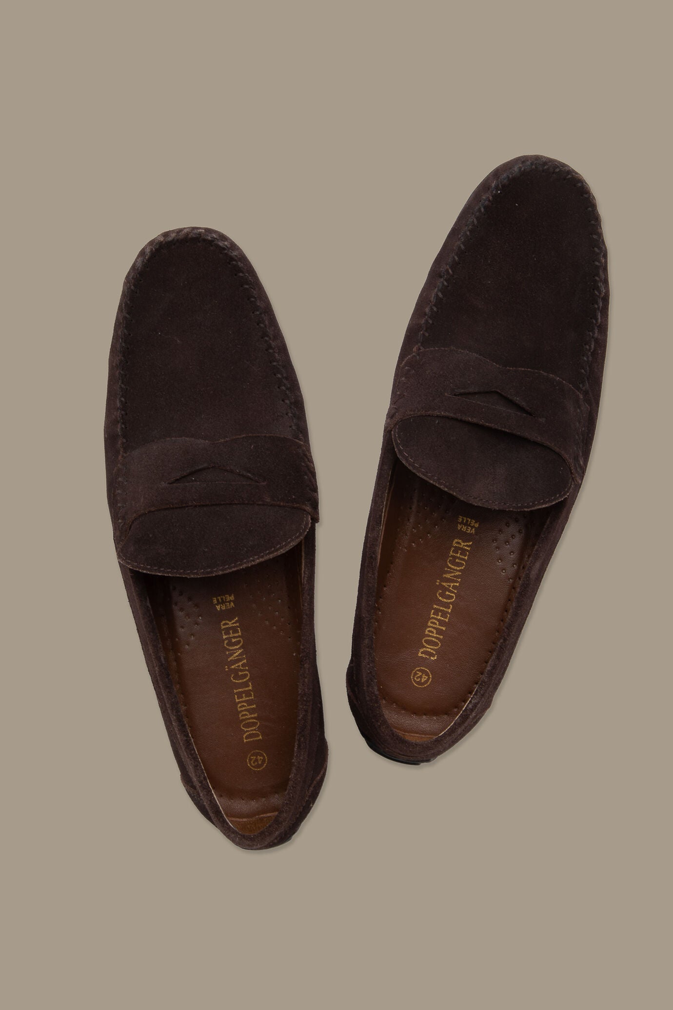 Loafer 100% leather suede in Brown by Doppelganger, Italian Casual;Classic made from Composition: 100% Leather
Season: Spring Summer 21
Material: Leather
Style: Casual, Classic
