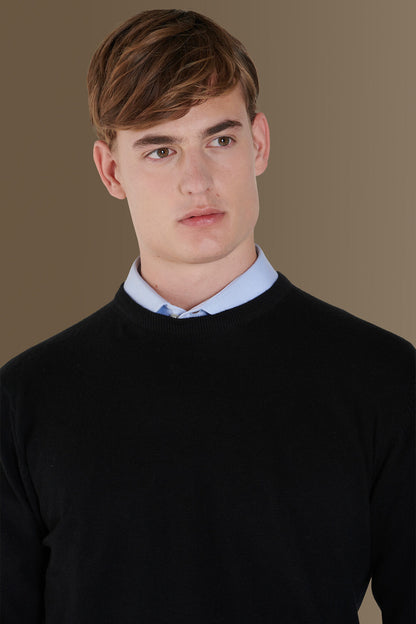 Round neck sweater