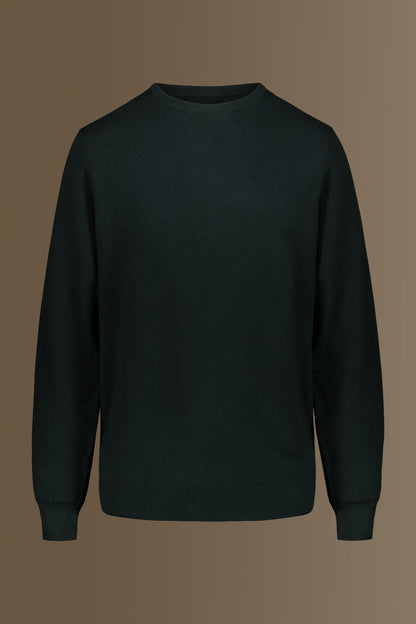 Round neck sweater