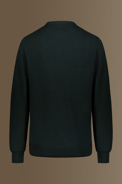 Round neck sweater