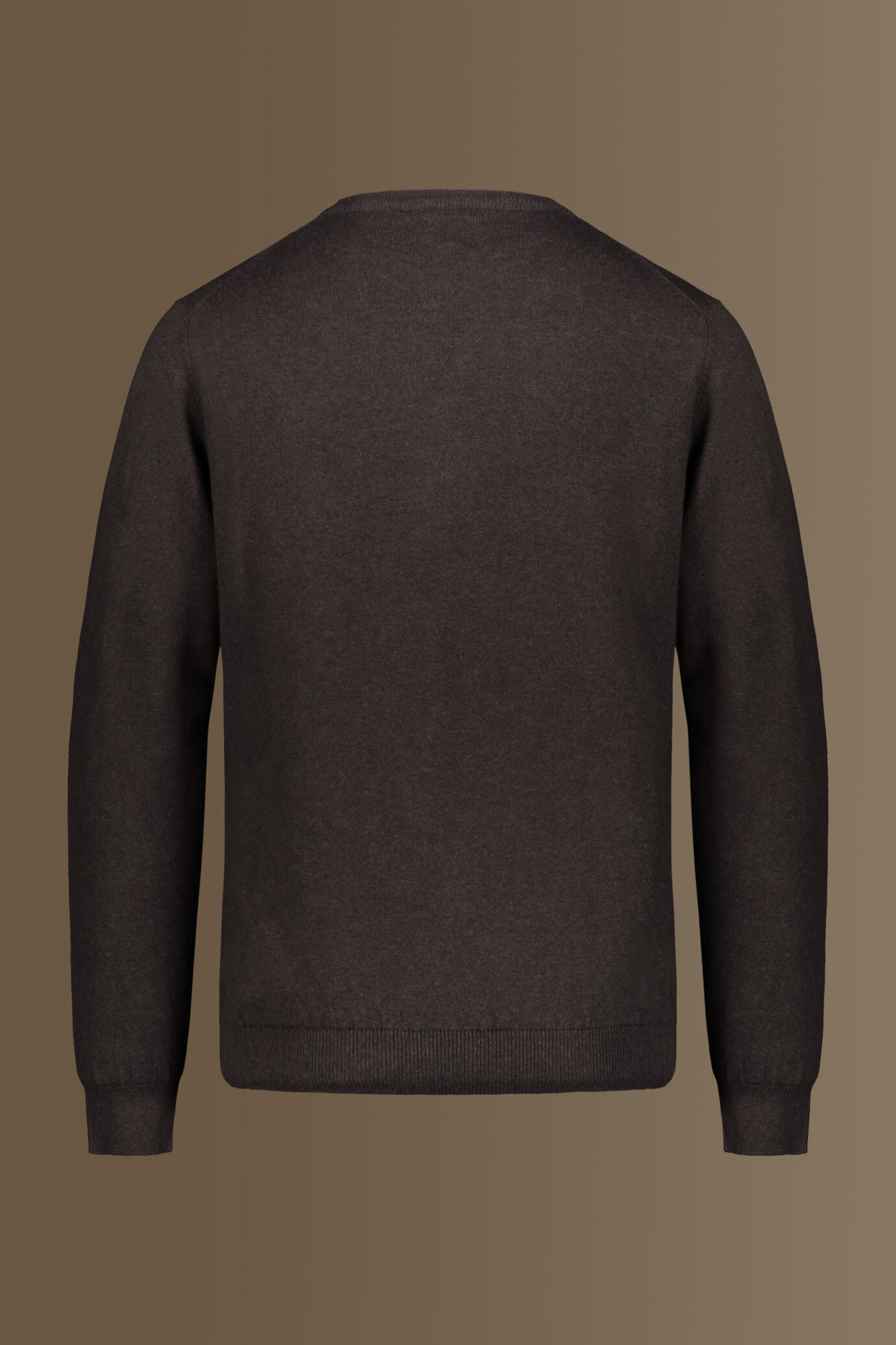 Round neck sweater