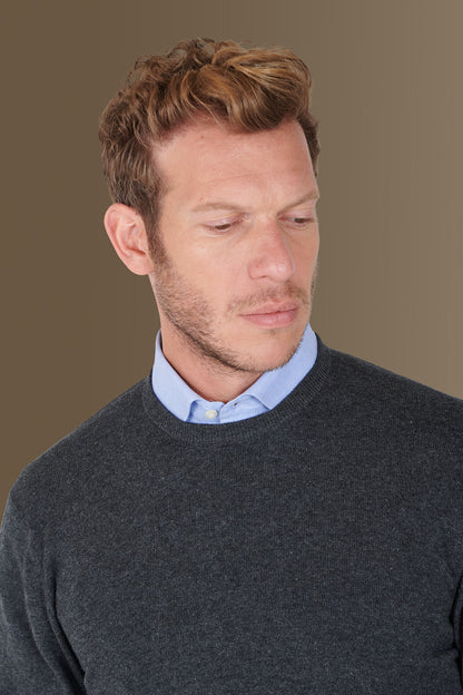 Round neck sweater in cotton- wool blend