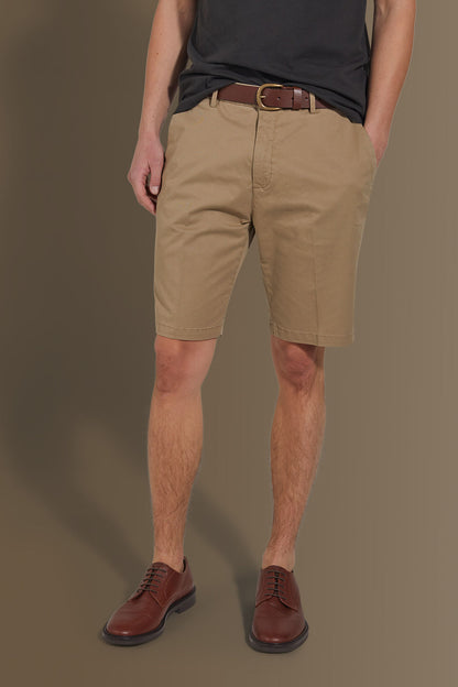 Classic bermuda twill stretch construction