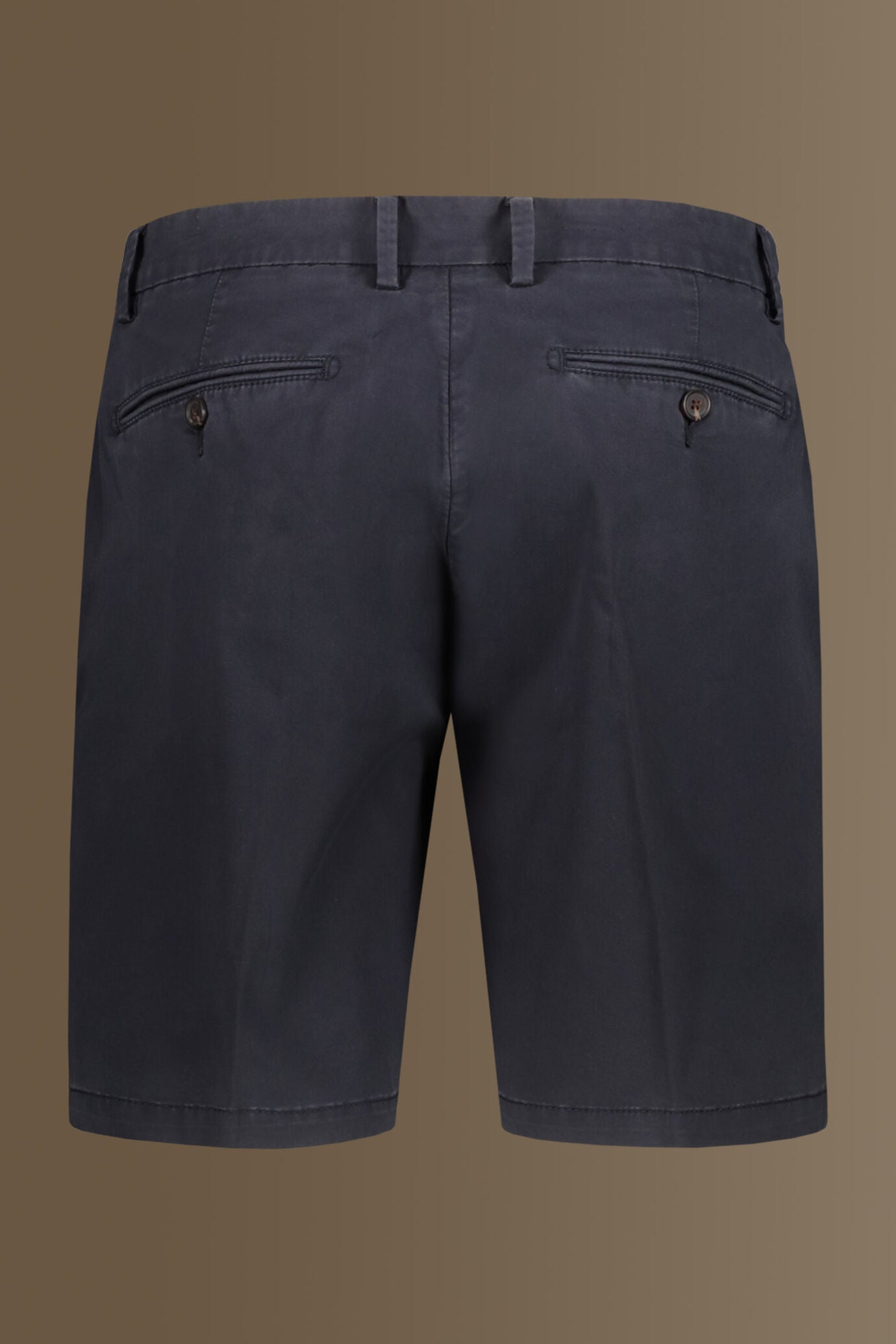 Classic bermuda twill stretch construction