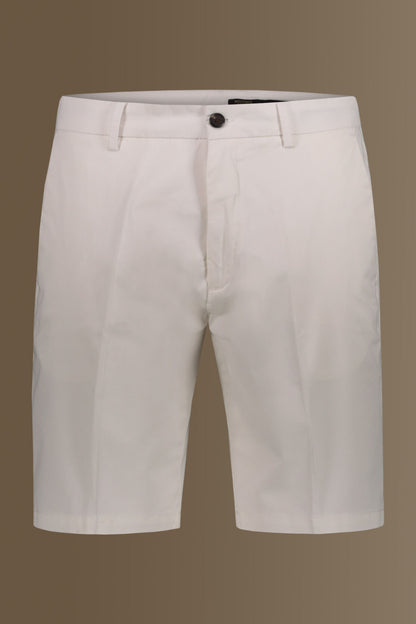Classic bermuda twill stretch construction
