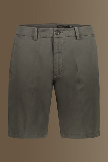 Classic bermuda twill stretch construction