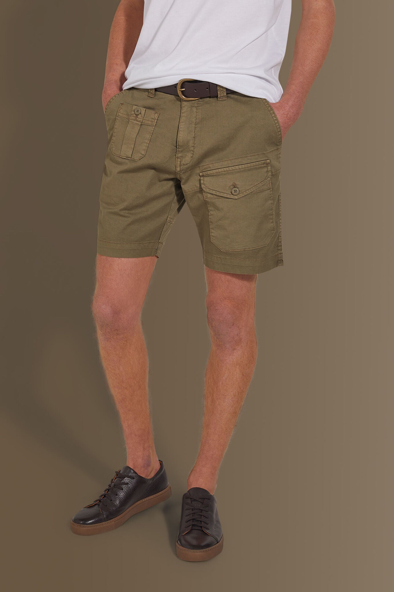 Bermuda with pocktes twill stretch fabric