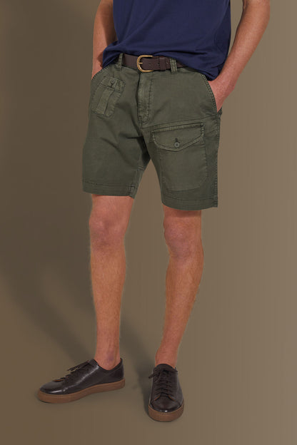 Bermuda with pocktes twill stretch fabric