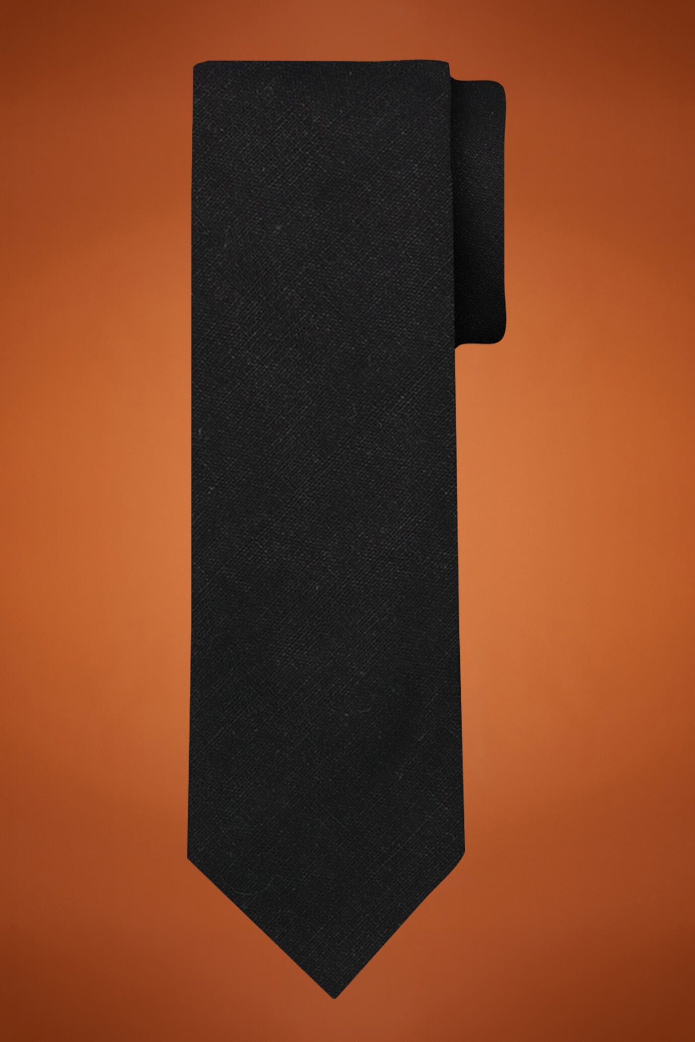 Linen blend tie solid colour