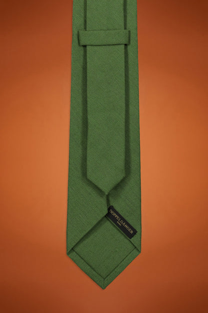 Linen blend tie solid colour