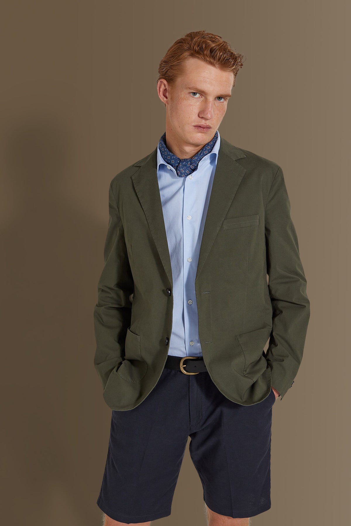 Single breasted jacket patch pocket