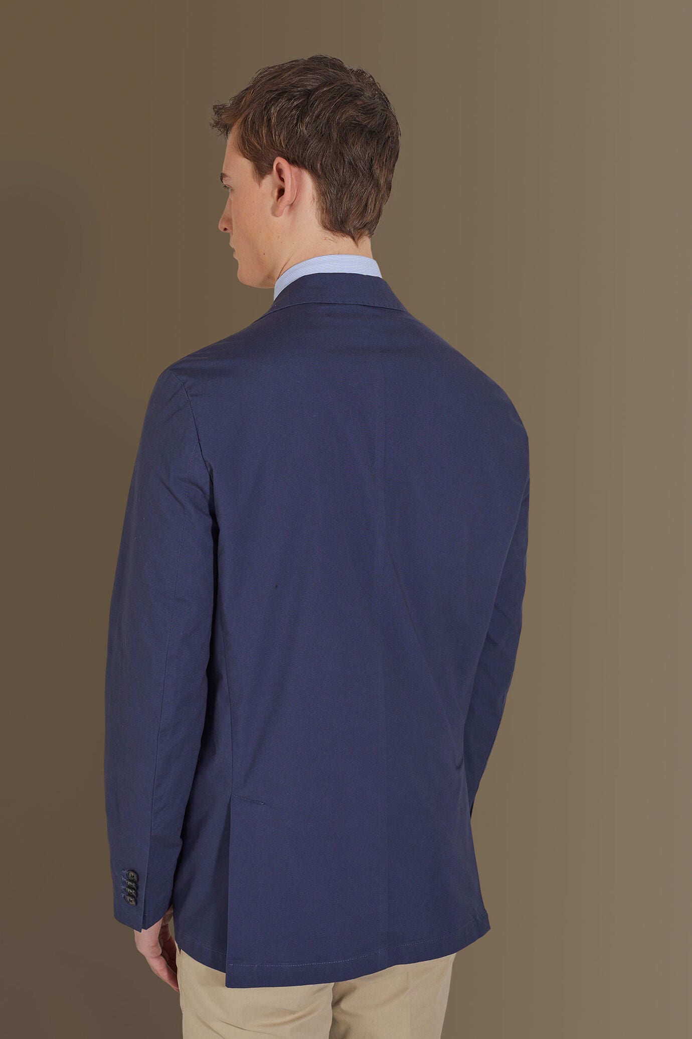 Single breasted jacket patch pocket