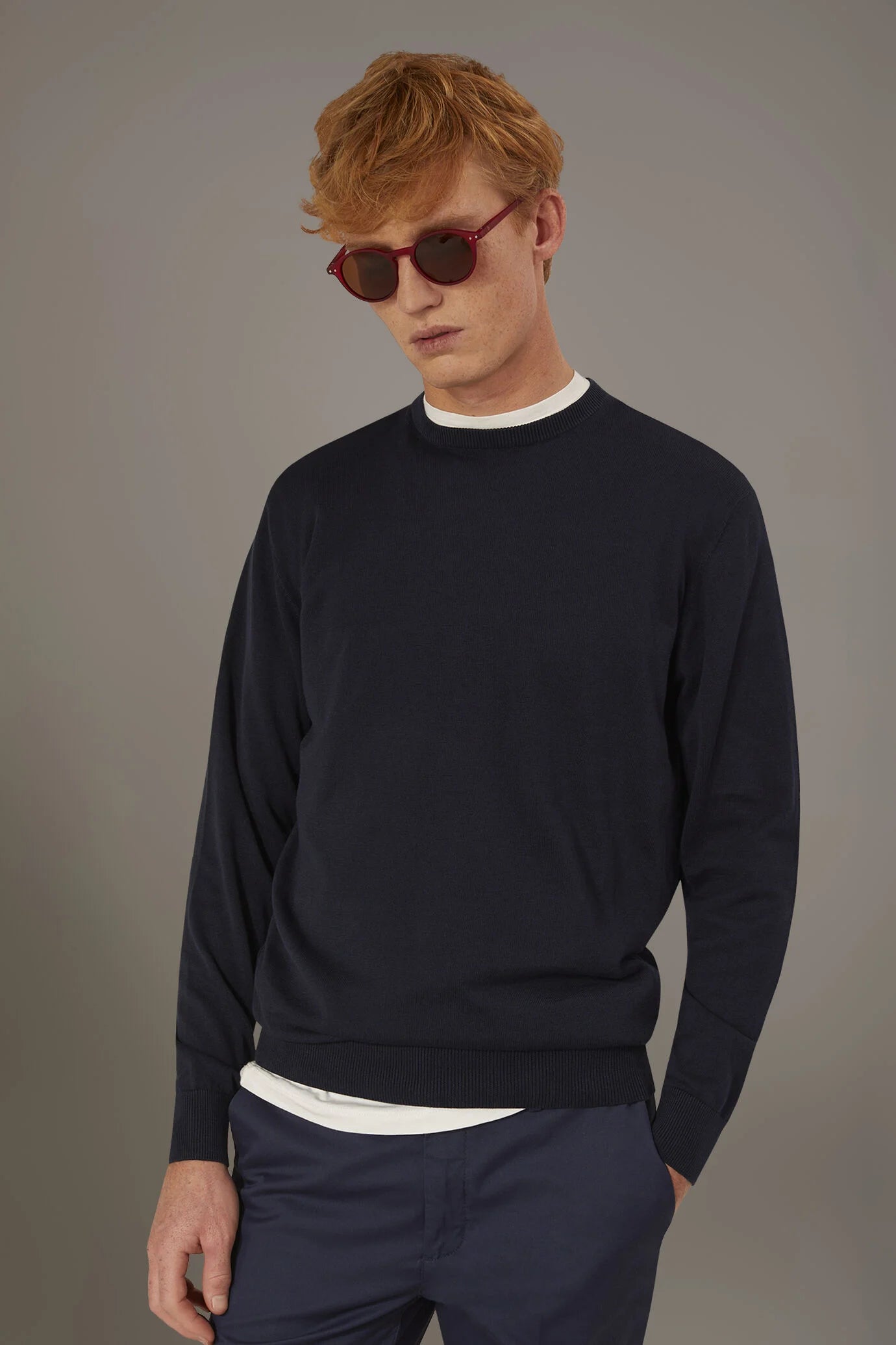 Round neck sweater 100% cotton