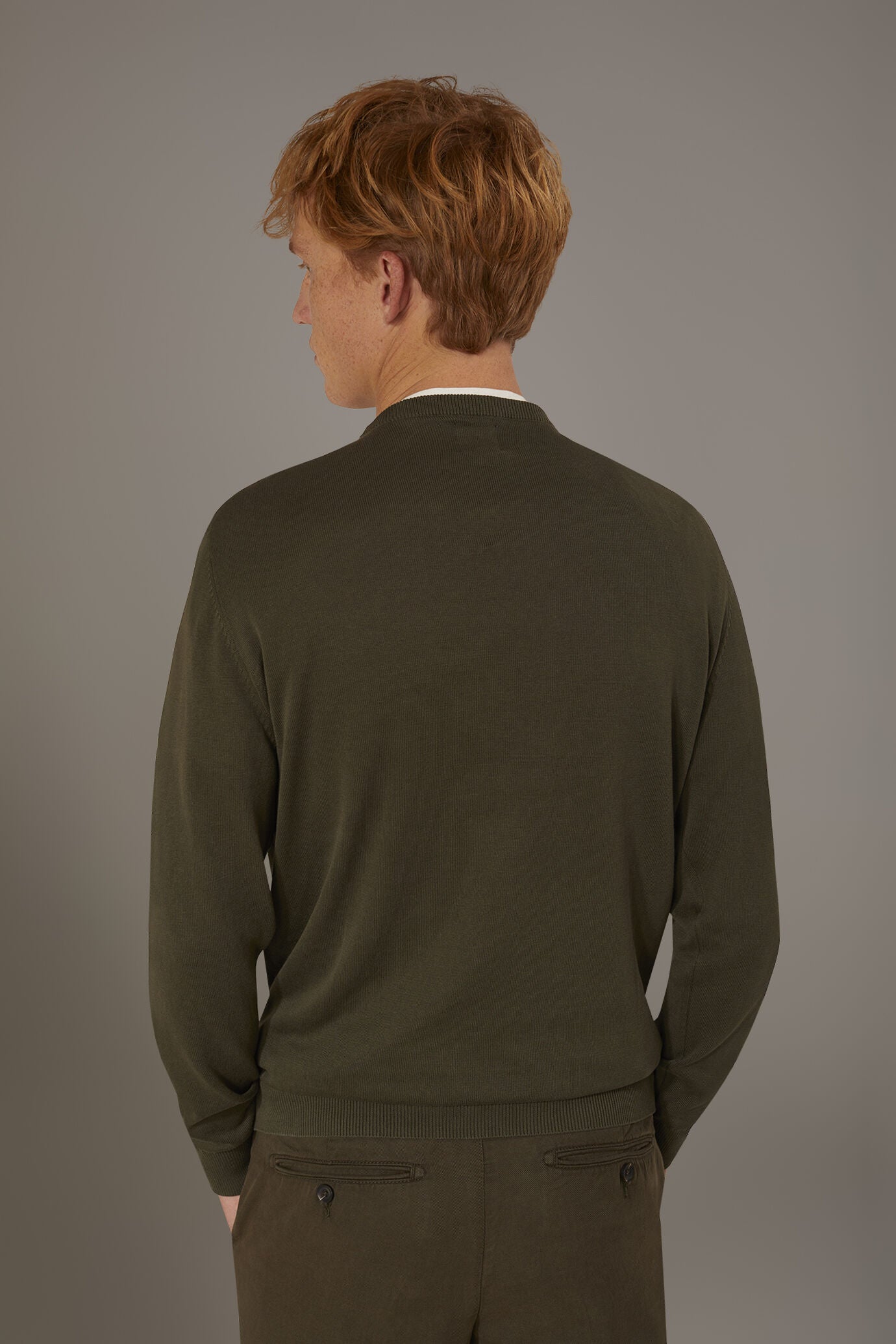 Round neck sweater 100% cotton