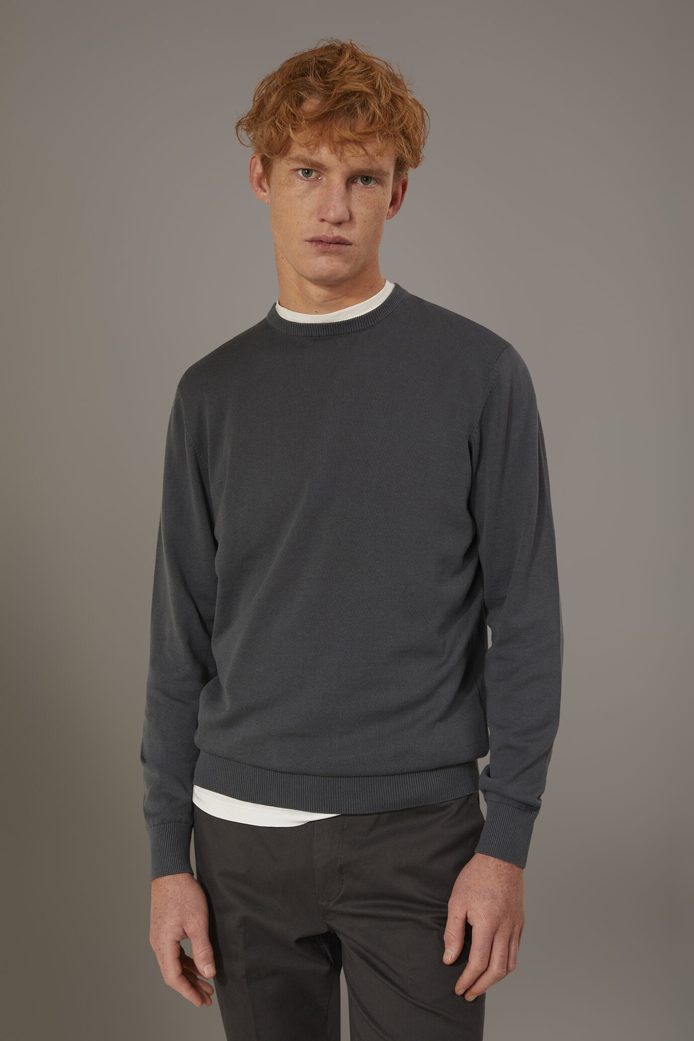 Round neck sweater 100% cotton