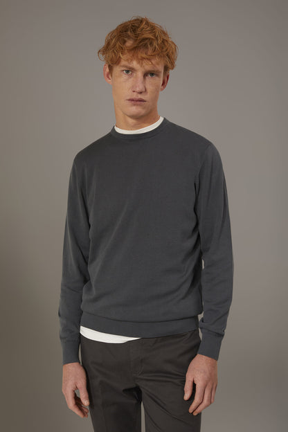 Round neck sweater 100% cotton
