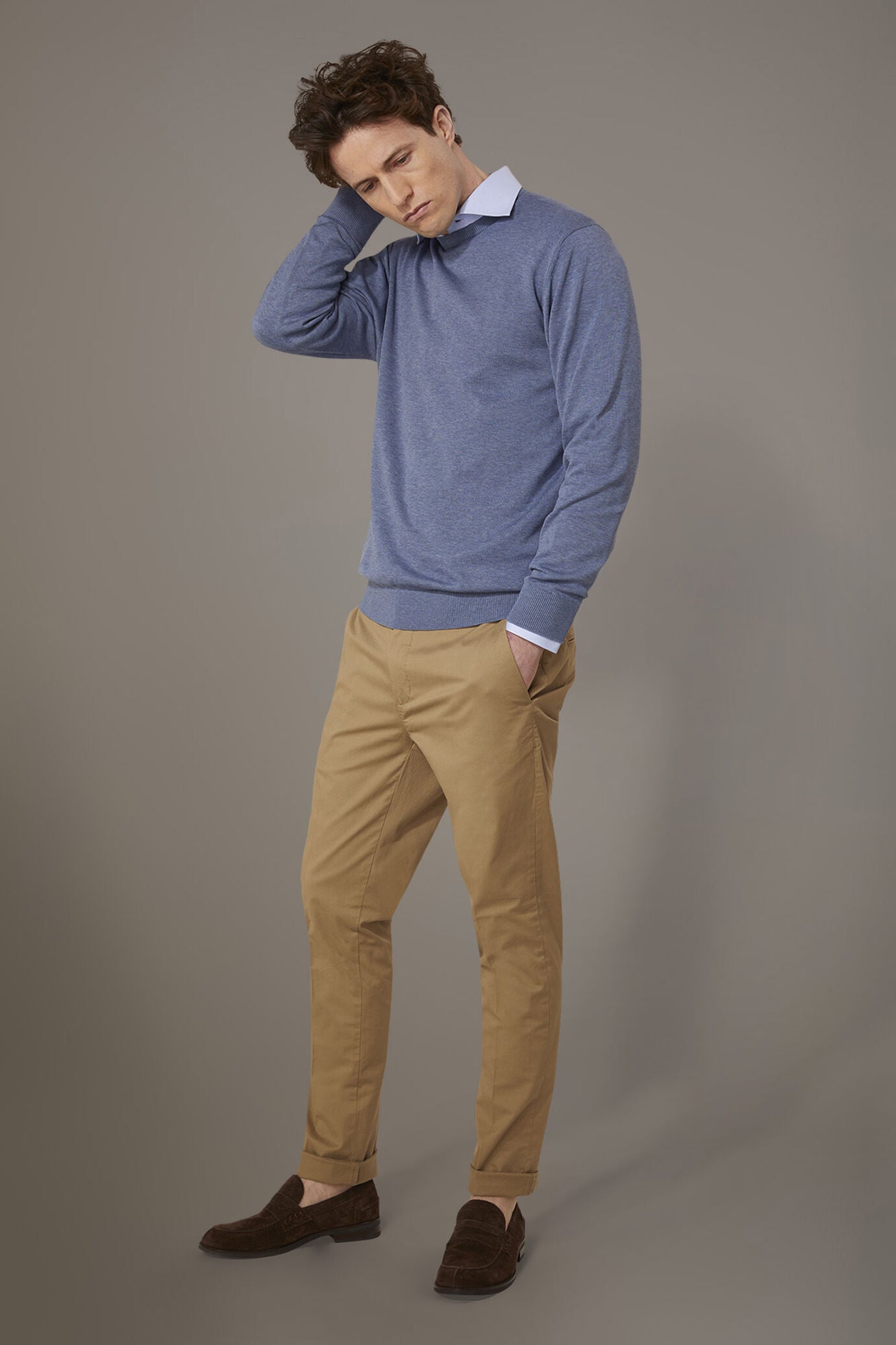 Classic chino trousers