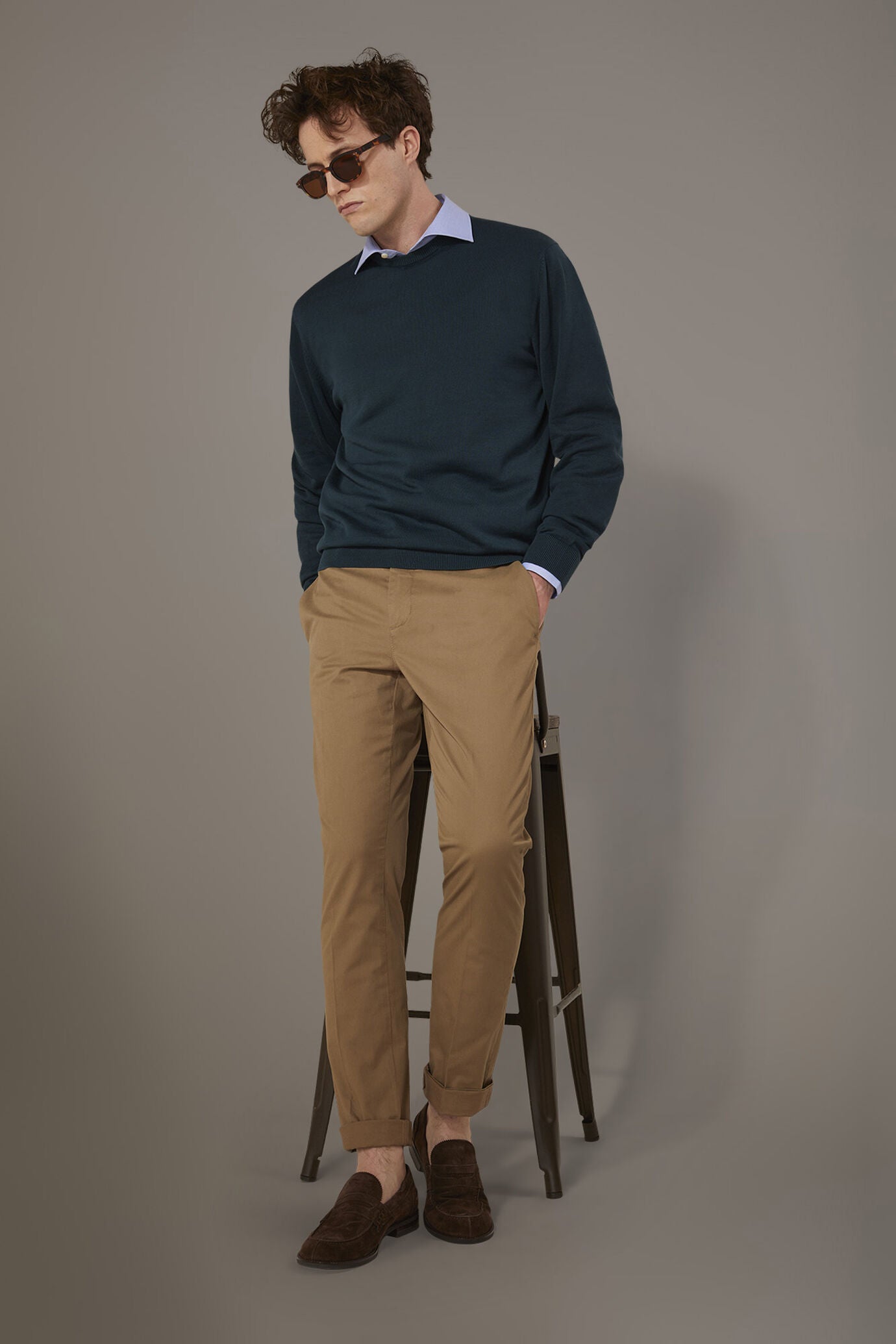 Classic chino trousers