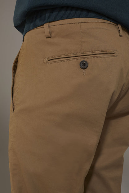 Classic chino trousers