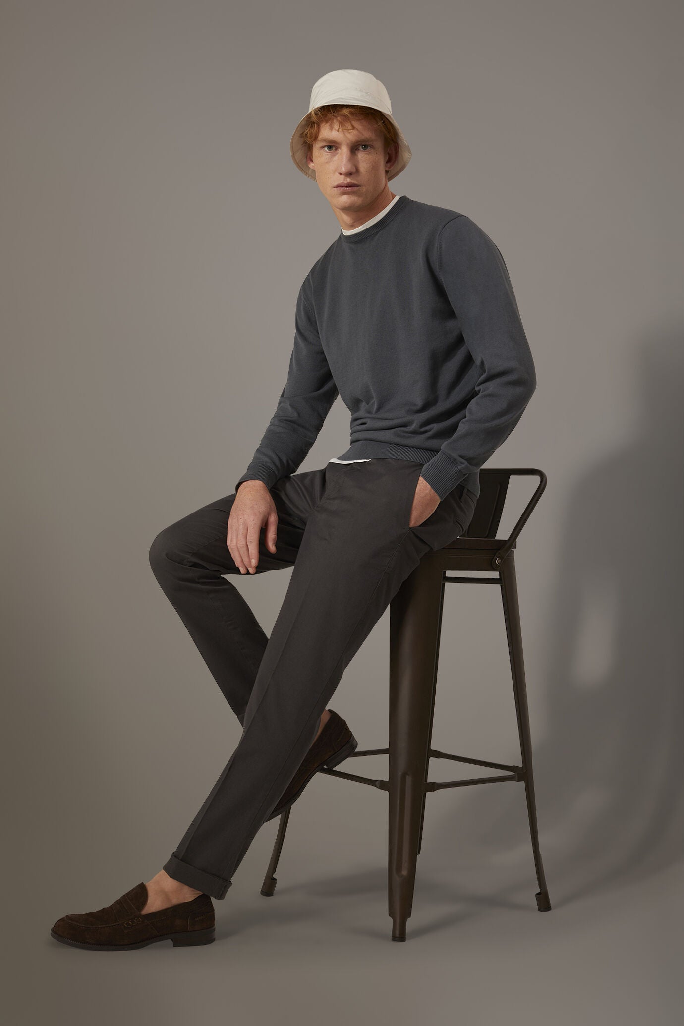 Classic chino trousers
