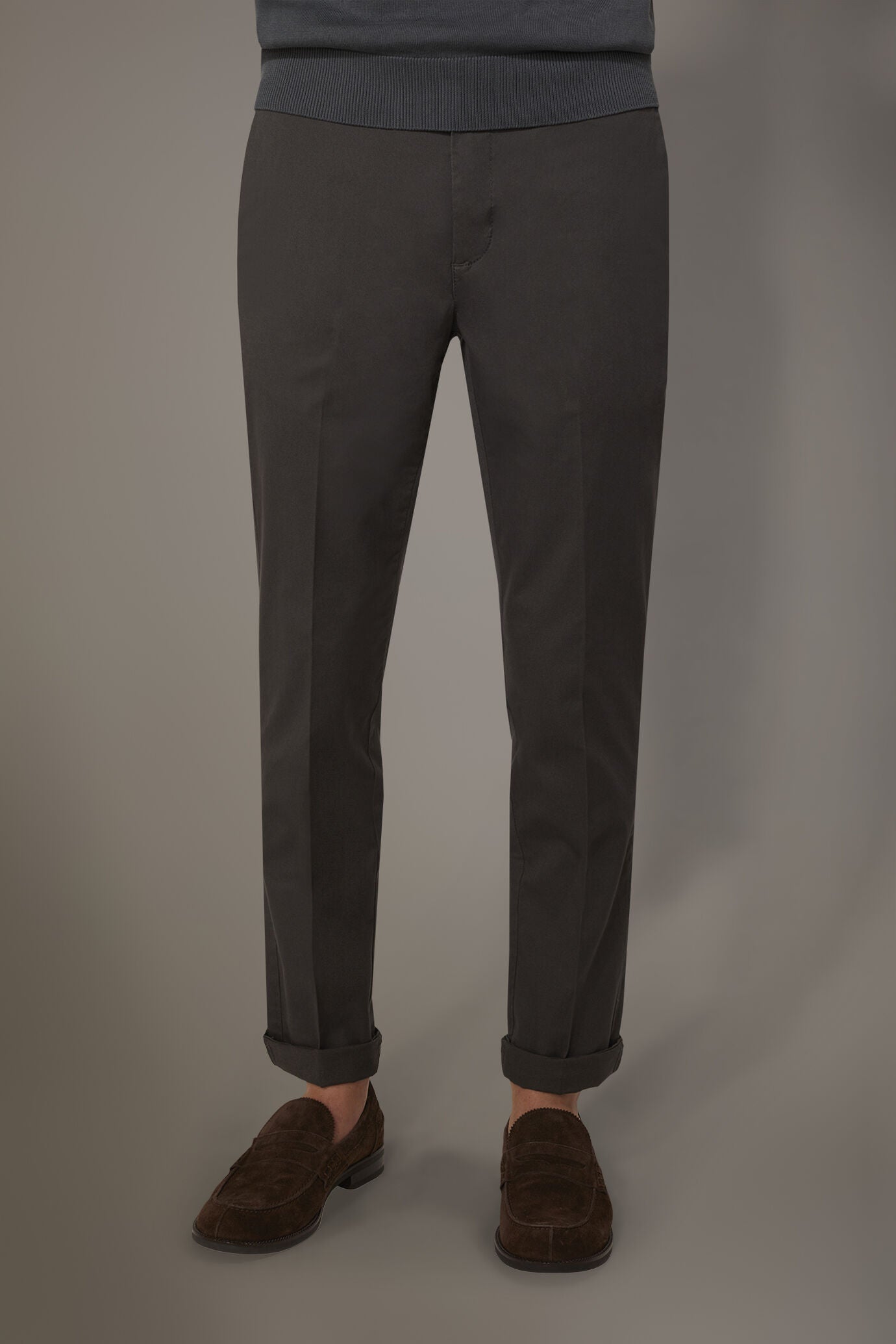 Classic chino trousers