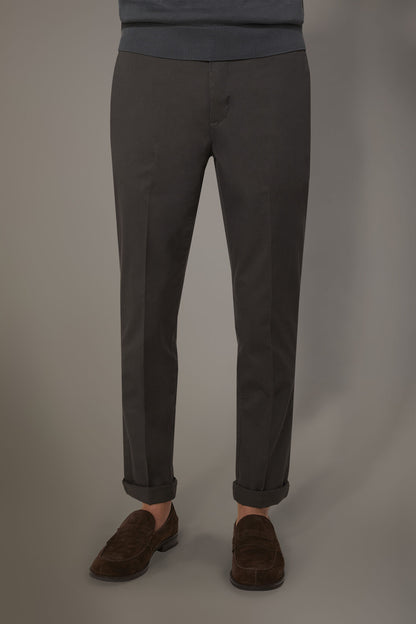 Classic chino trousers