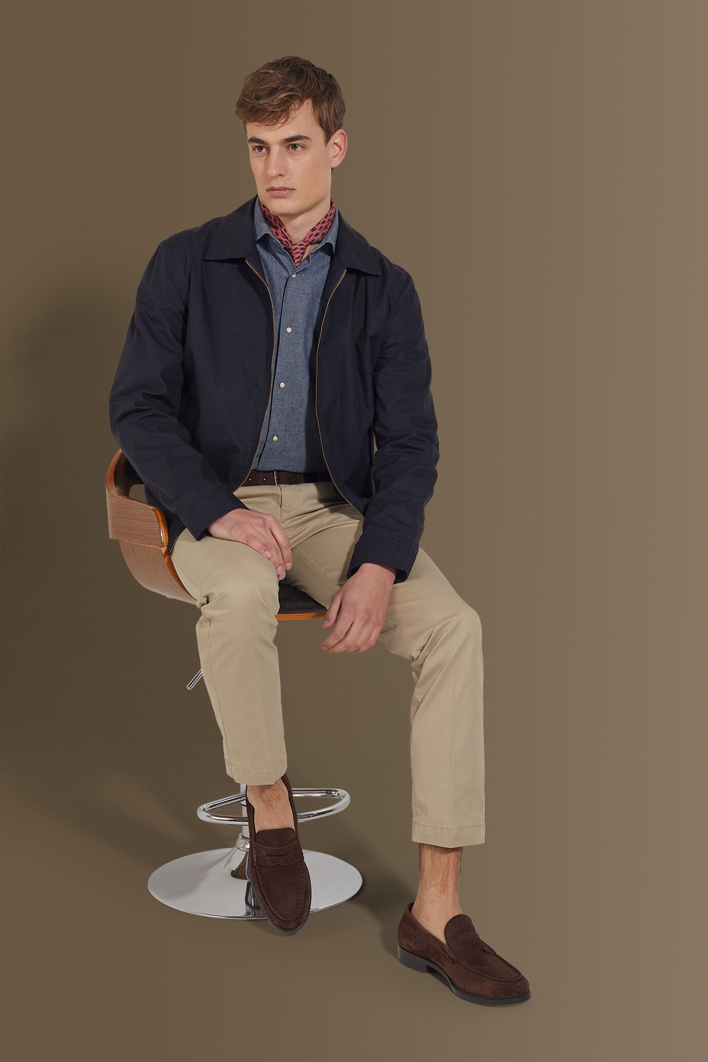 Classic chino trousers