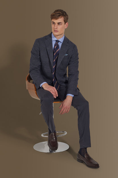 Classic chino trousers