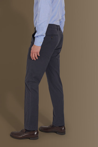 Classic chino trousers