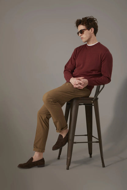 Classic chino trousers