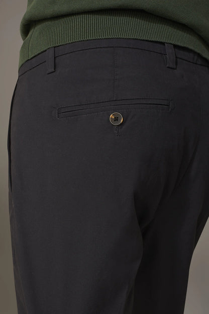 Classic chino trousers