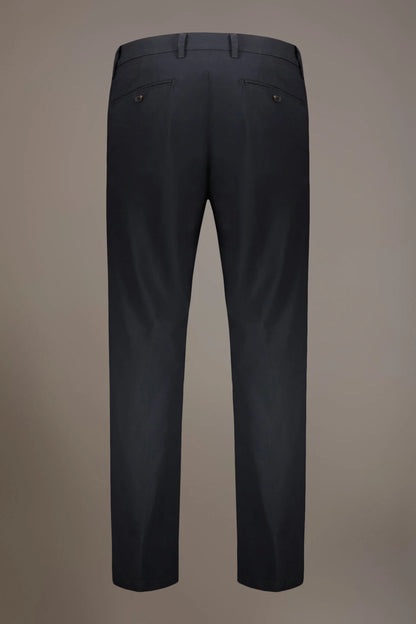Classic chino trousers