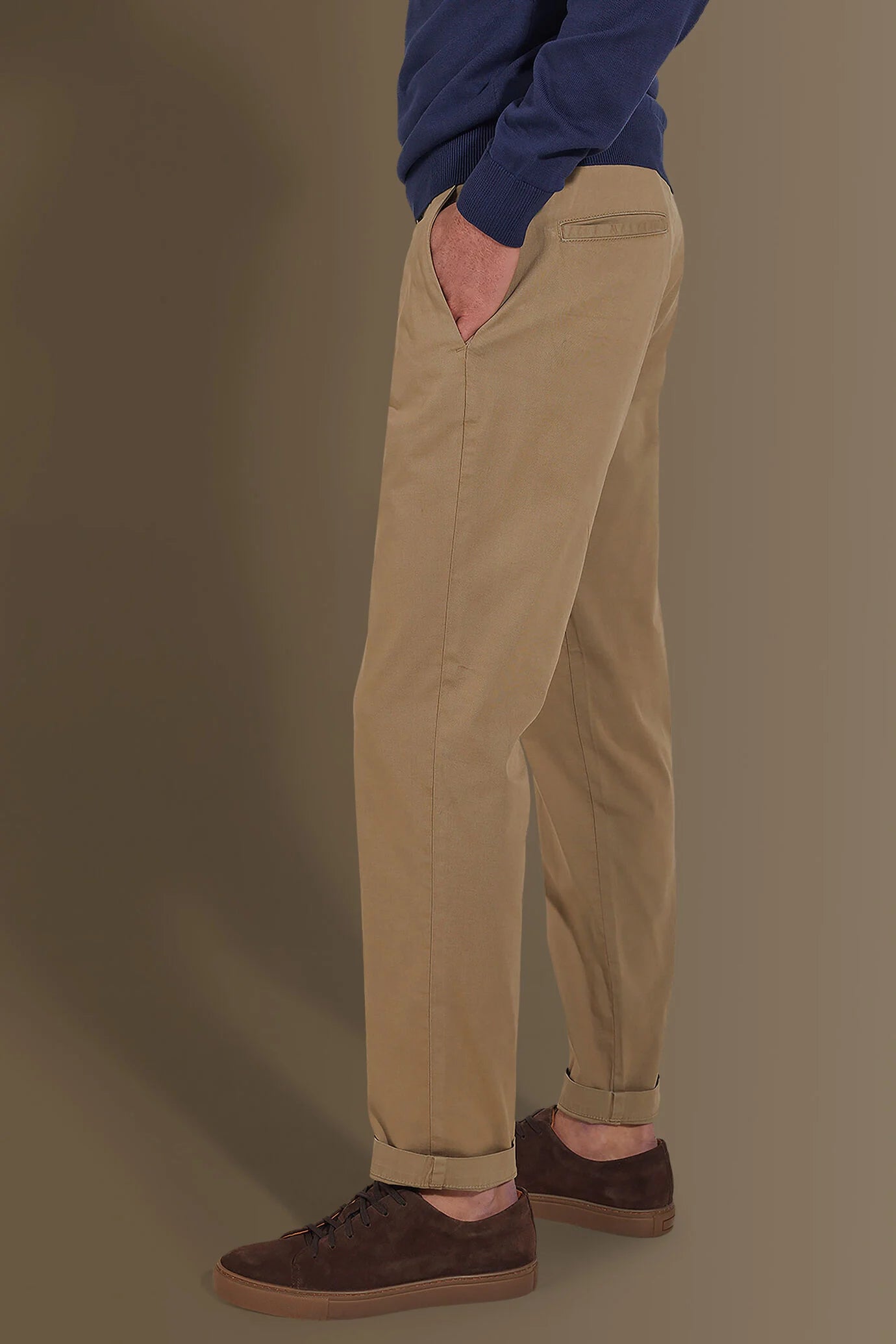 Trousers with elastic on waist and laces