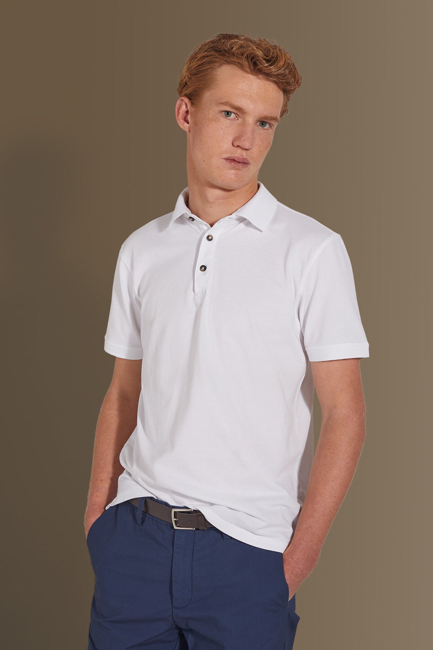 Short sleeves polo 100% cotton piquet solid colour