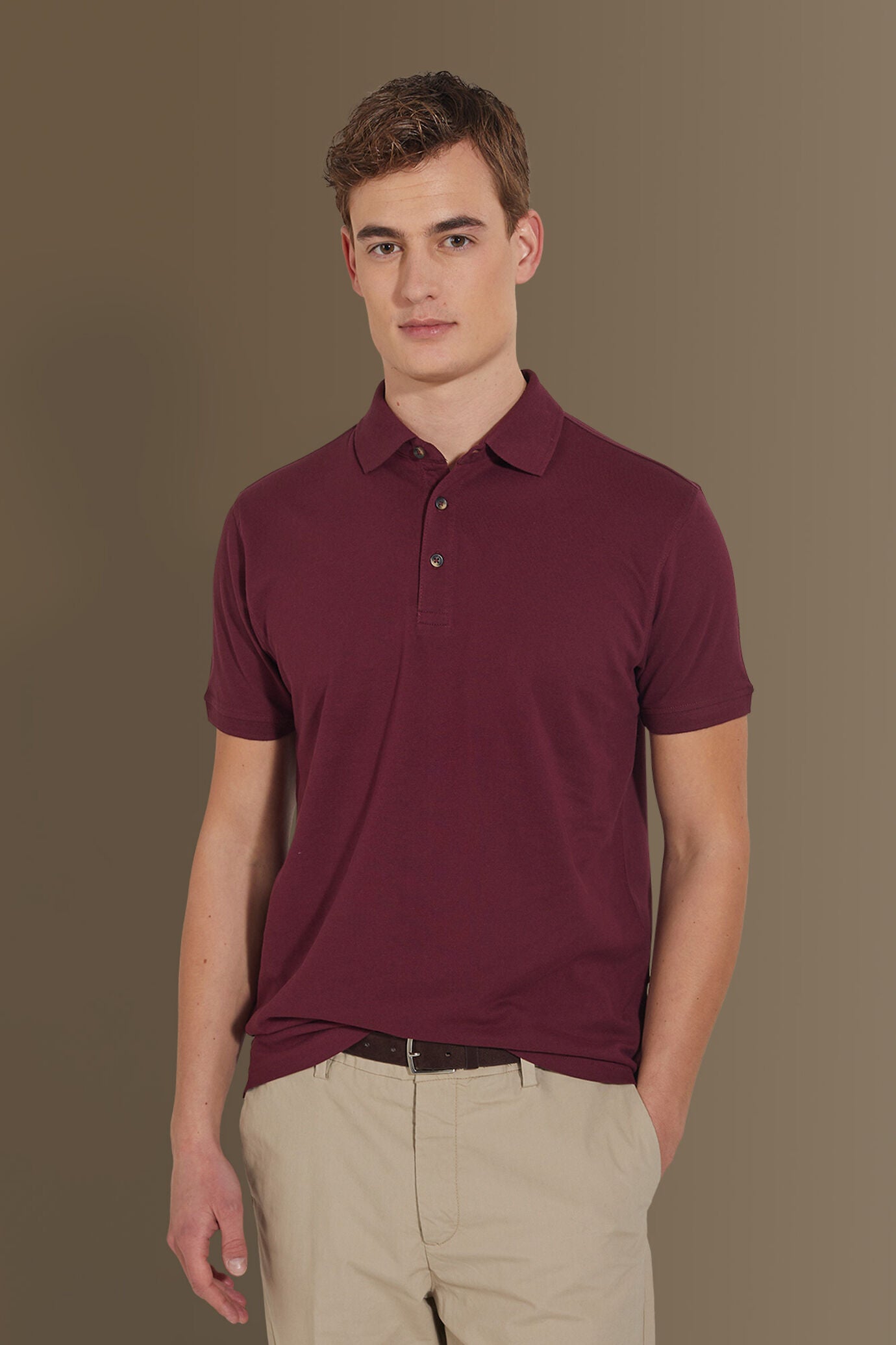 Short sleeves polo 100% cotton piquet solid colour