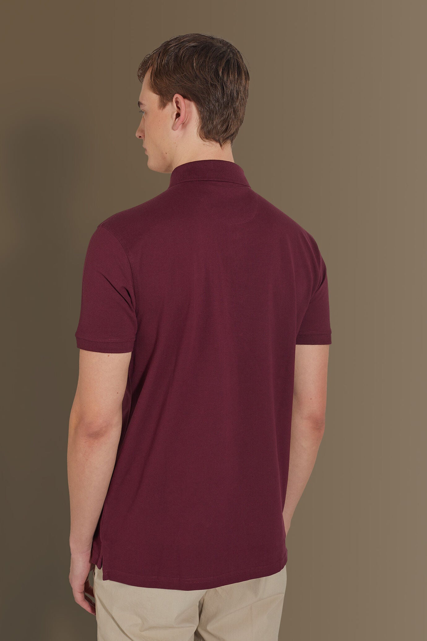 Short sleeves polo 100% cotton piquet solid colour