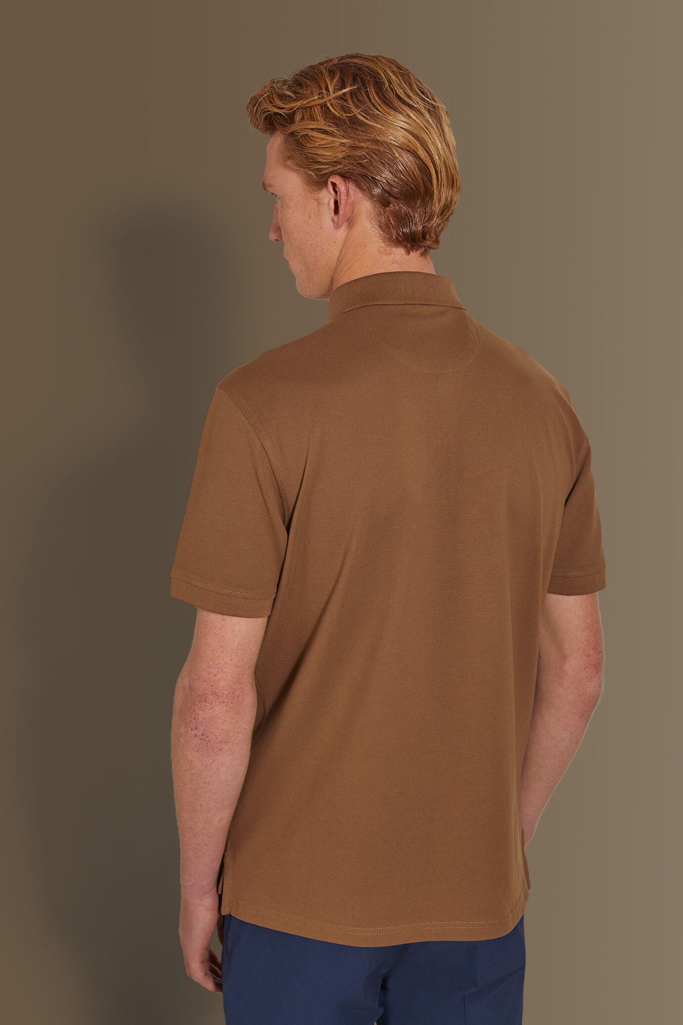 Short sleeves polo 100% cotton piquet solid colour