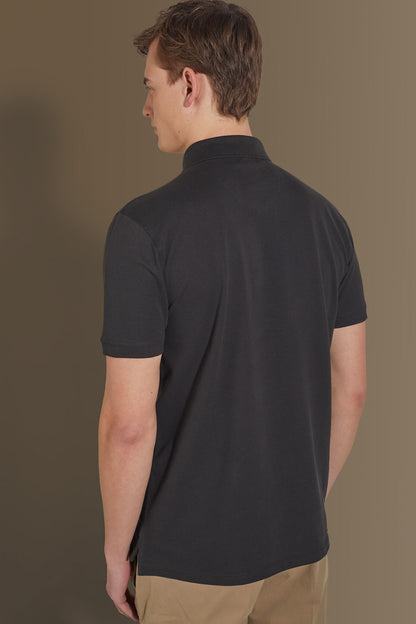 Short sleeves polo 100% cotton piquet solid colour