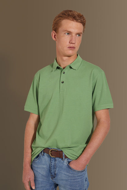 Short sleeves polo 100% cotton piquet solid colour