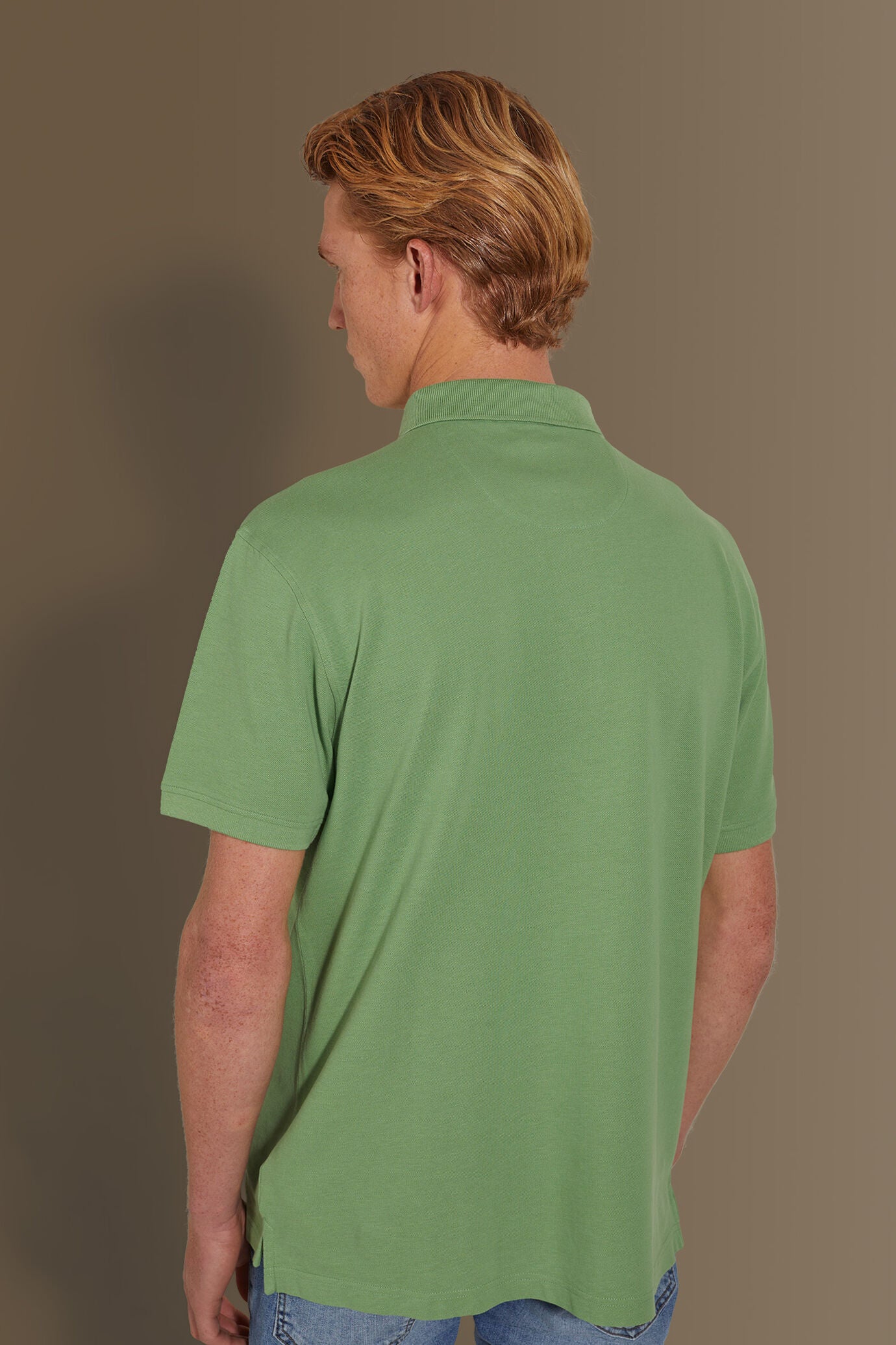 Short sleeves polo 100% cotton piquet solid colour