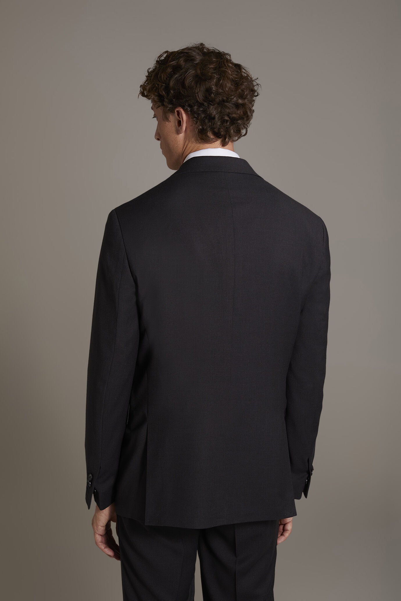 Regular fit single-breasted suit in birdseye fabric