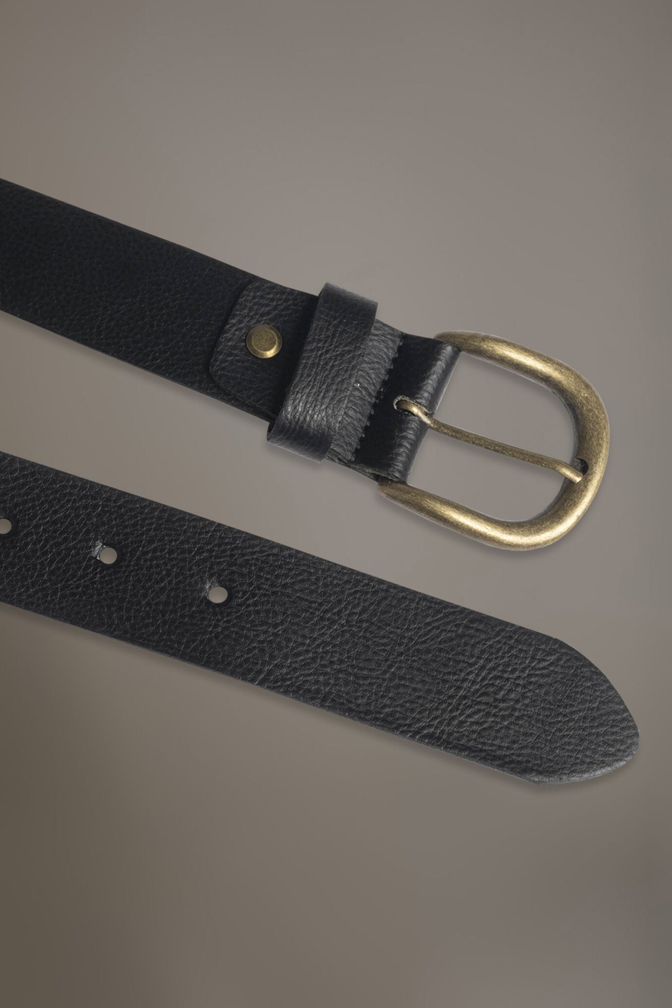 Belt coated with hammered leather made in Italy