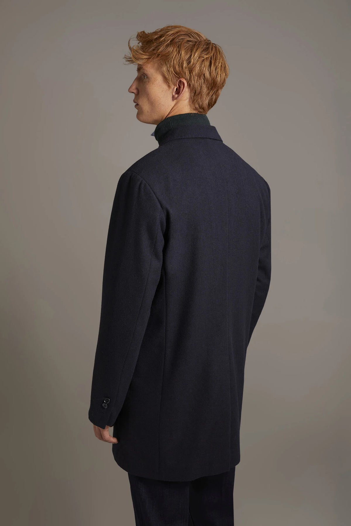 Classic single-breasted coat wool blend