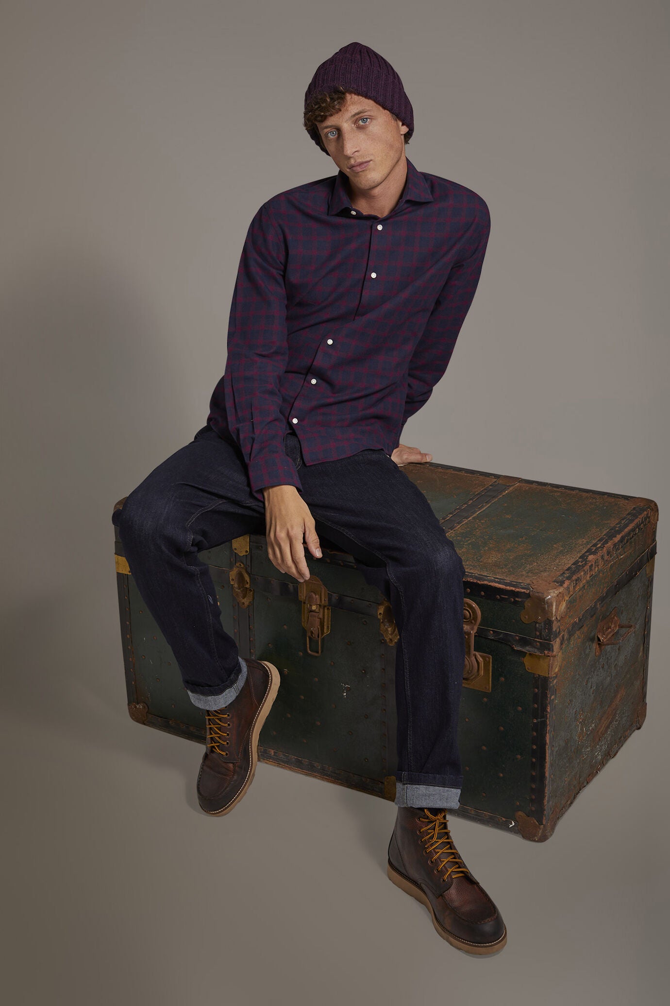 Casual shirt with french collar comfort fit checked flannel fabric