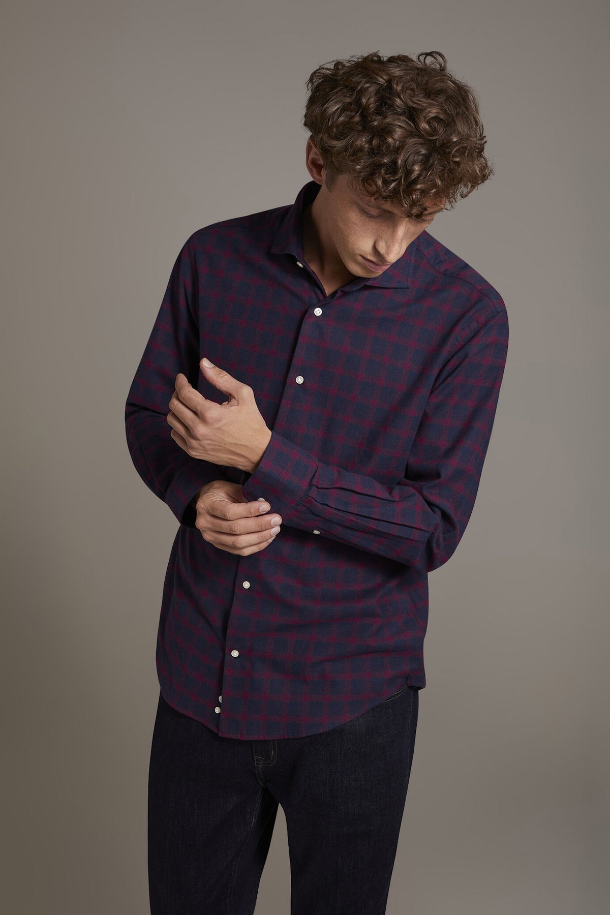 Casual shirt with french collar comfort fit checked flannel fabric